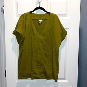 1X short sleeve Ava&Viv V Neck Blouse